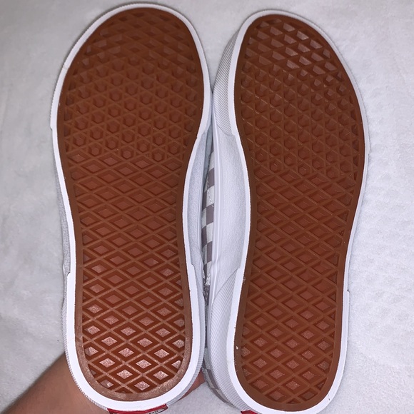 NWOT VANS checkerboard sneakers - Picture 4 of 7